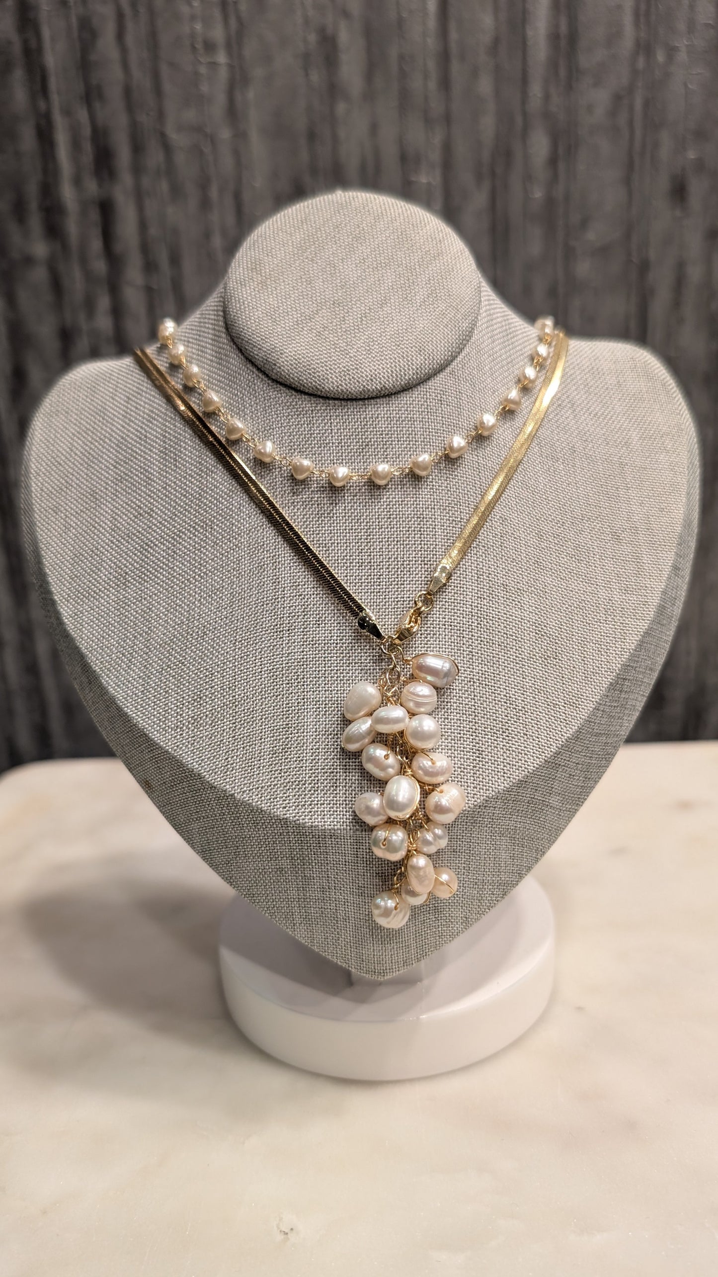 White Pearl Bunch Necklace