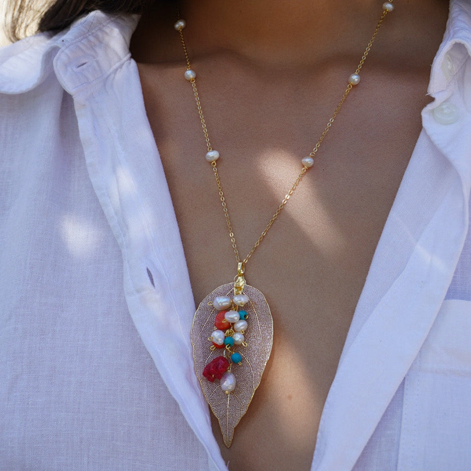Collar Hoja Dorada