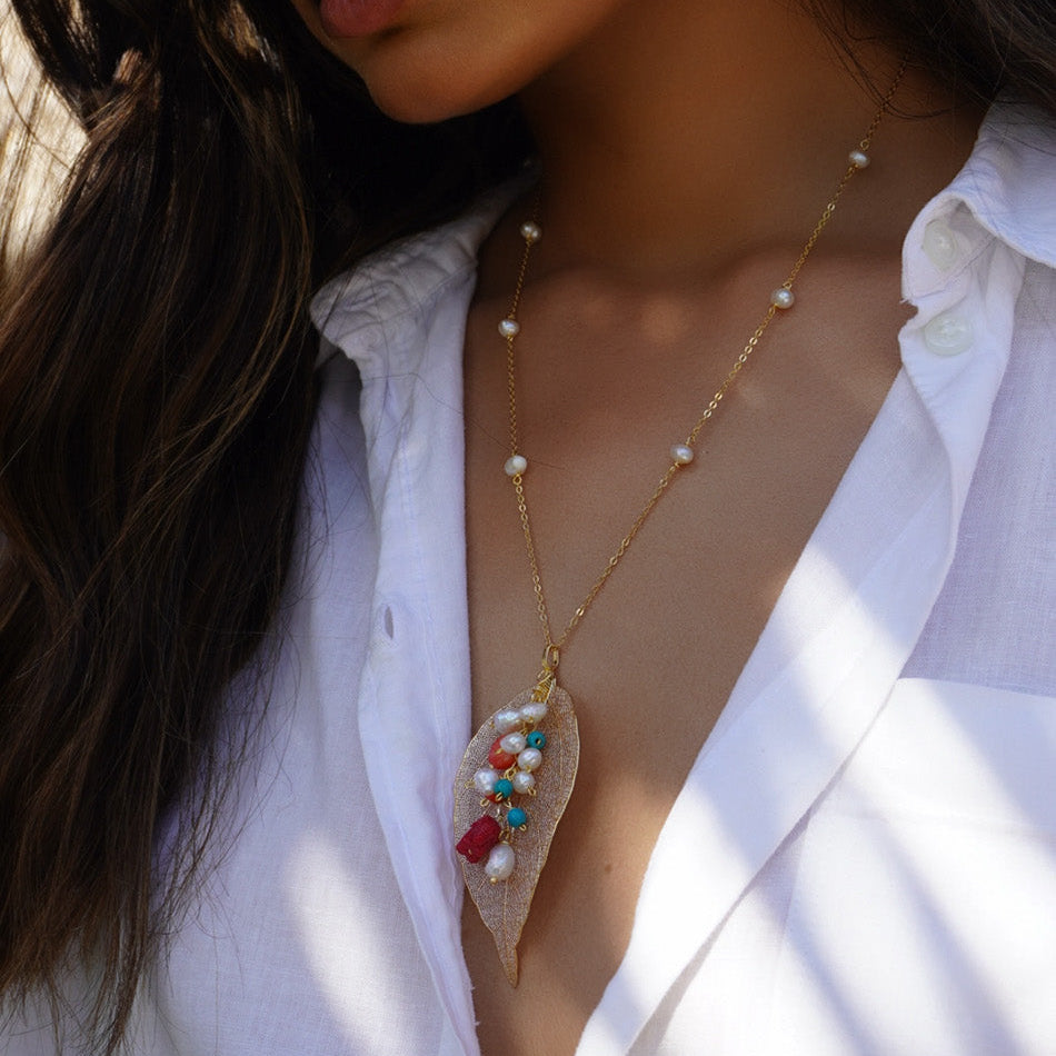 Collar Hoja Dorada